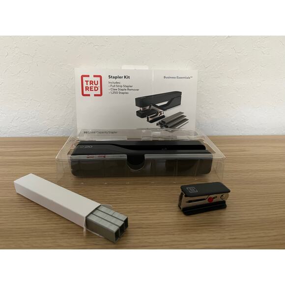TRU RED Desktop Stapler Kit 20-Sheet Capacity Black TR58081 - Picture 2 of 10